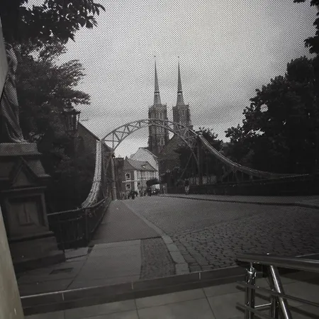 アパート Golden House *