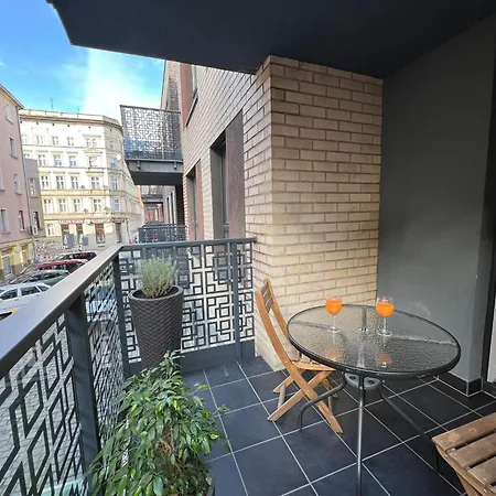 Golden House アパート ヴロツワフ